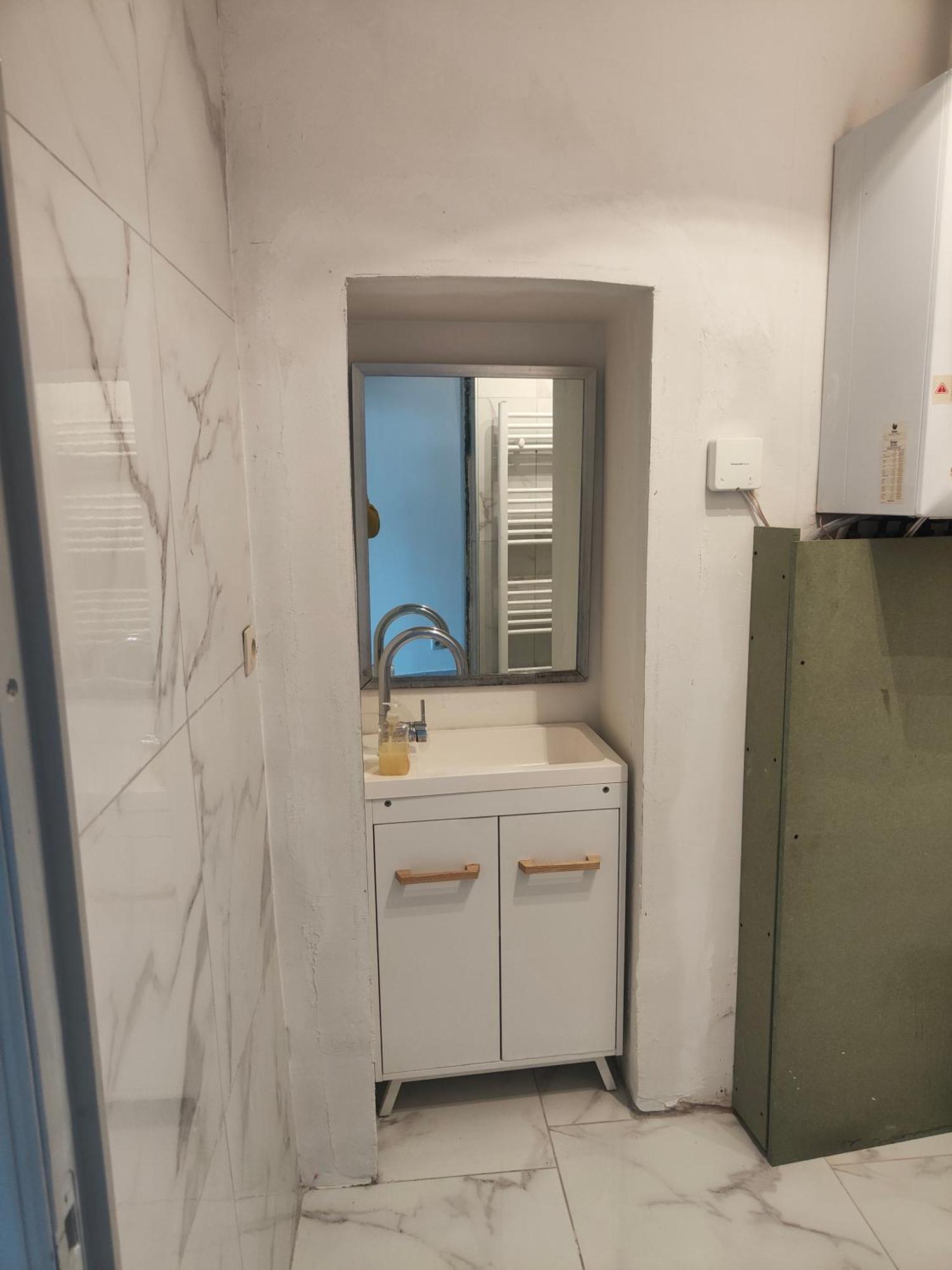 Bel Appartement Confortable Монс Экстерьер фото